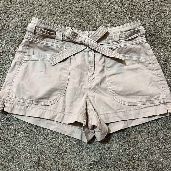 Y2K‎ American Eagle Womens Mid Rise Midi Stretch Khaki Tan Shorts Size 4 Safari - Picture 1 of 15